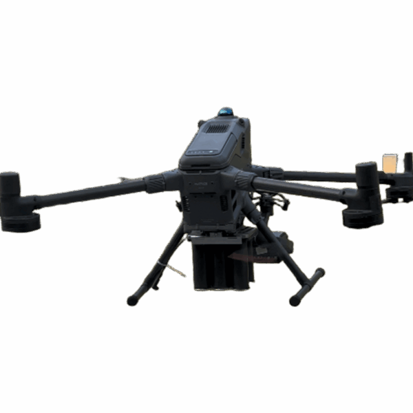 Дрон-пусковая установка слезоточивого газа DJI M400